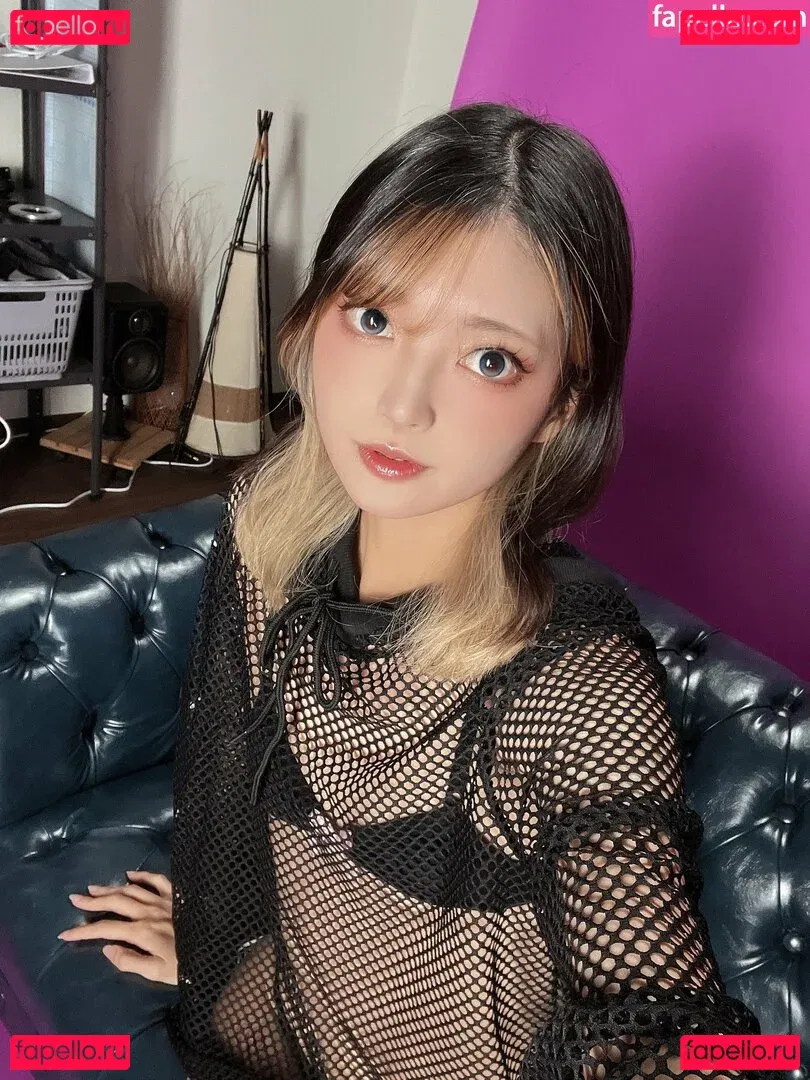 rirerere00 Onlyfans Photo Gallery 