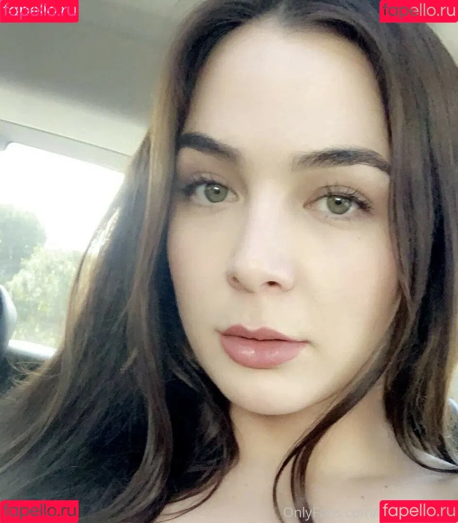 Blair Williams Onlyfans Photo Gallery 