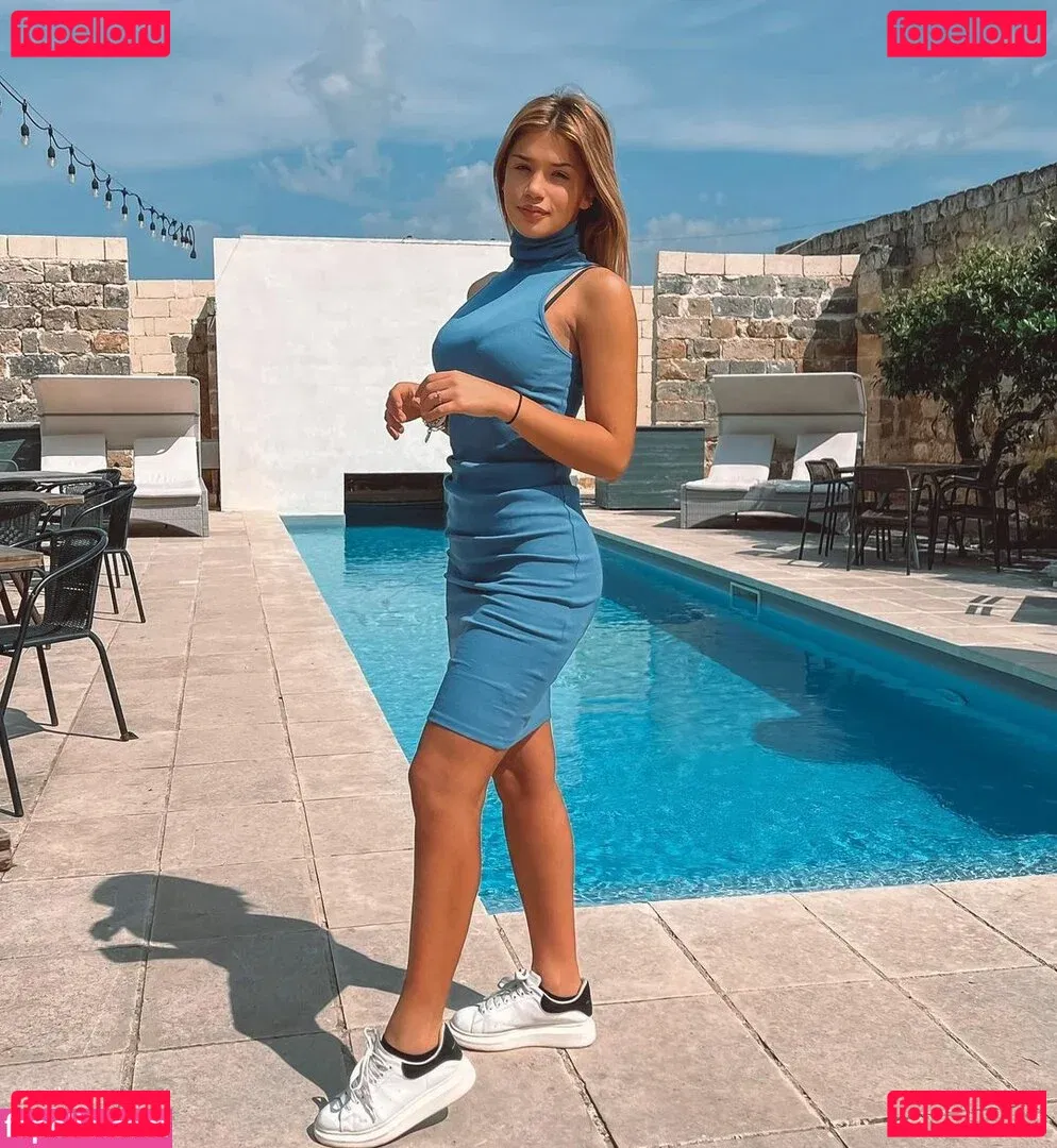 Alice De Bortoli Onlyfans Photo Gallery 