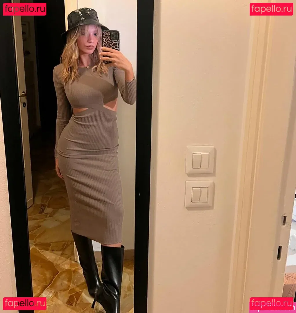 Alice De Bortoli Onlyfans Photo Gallery 