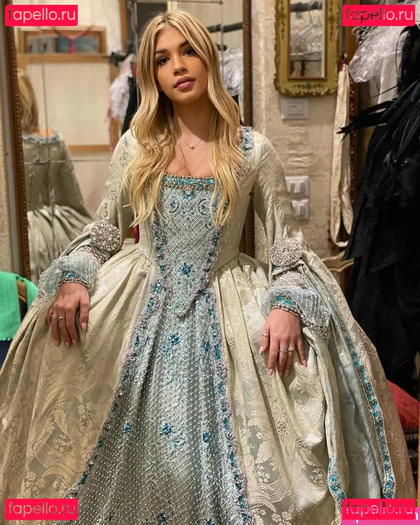 Alice De Bortoli Onlyfans Photo Gallery 