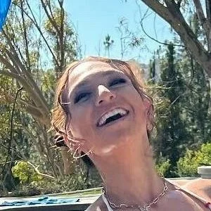 saraluvvfree Onlyfans Photo Gallery 