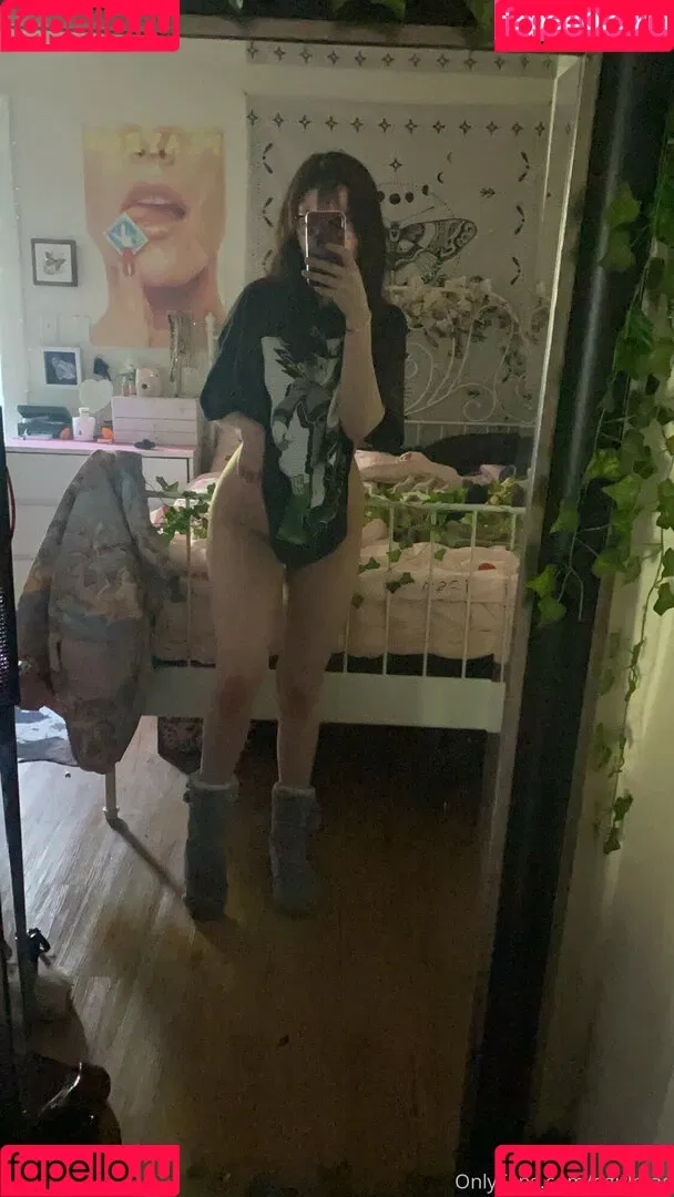 egirlmac Onlyfans Photo Gallery 