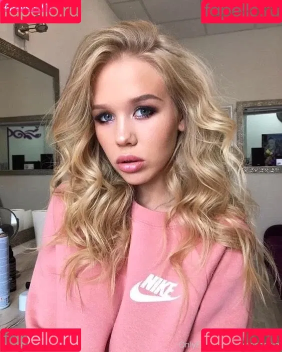 Lisa Barysheva Onlyfans Photo Gallery 
