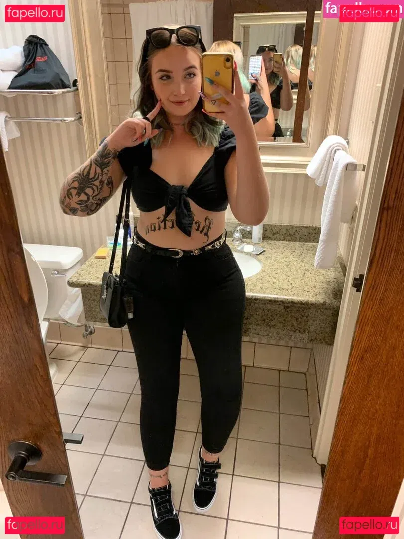 cowboytakemeaway Onlyfans Photo Gallery 