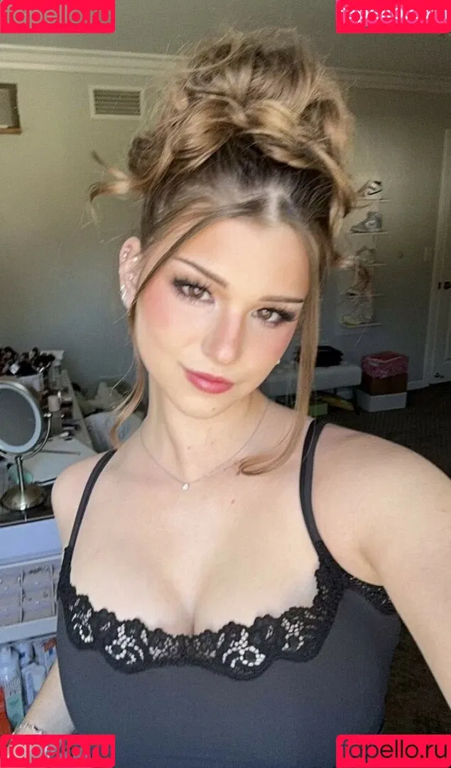 Brooke Monk Onlyfans Photo Gallery 