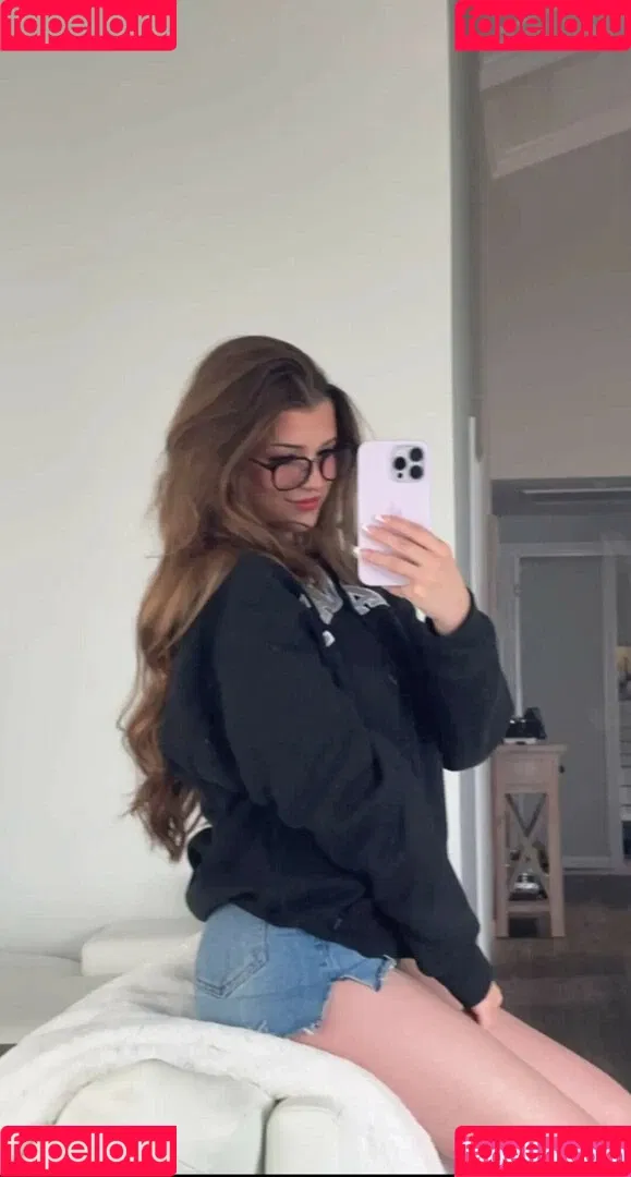 Brooke Monk Onlyfans Photo Gallery 