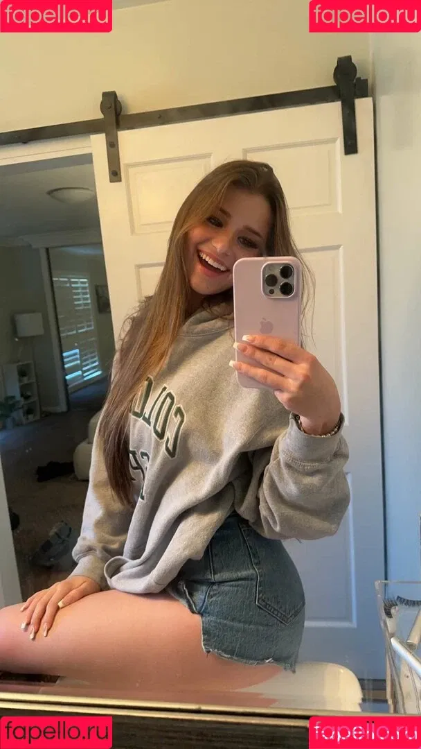 Brooke Monk Onlyfans Photo Gallery 