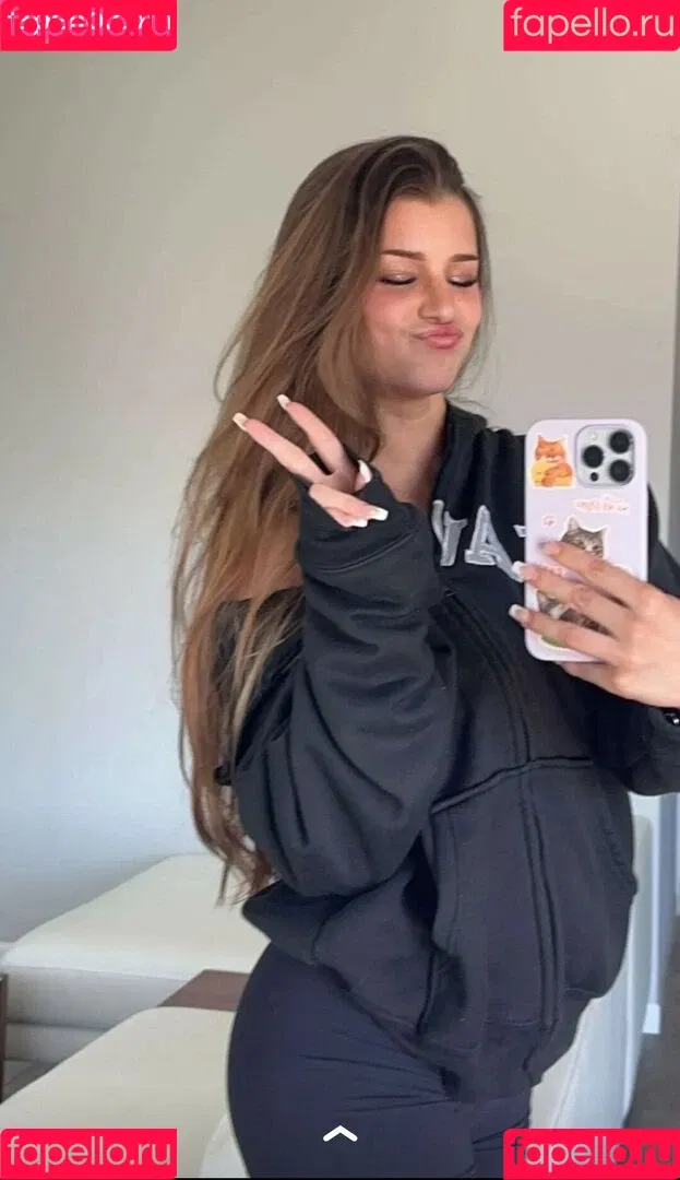 Brooke Monk Onlyfans Photo Gallery 