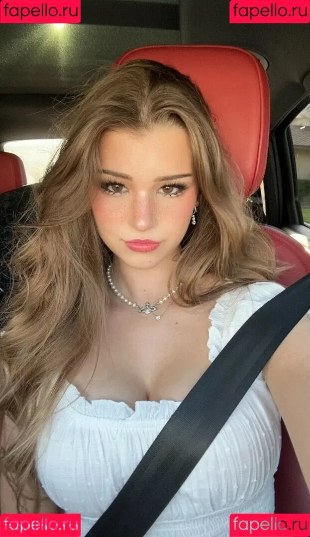 Brooke Monk Onlyfans Photo Gallery 