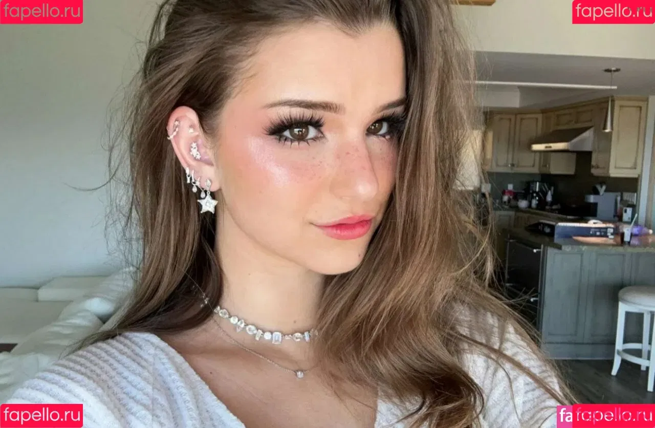 Brooke Monk Onlyfans Photo Gallery 