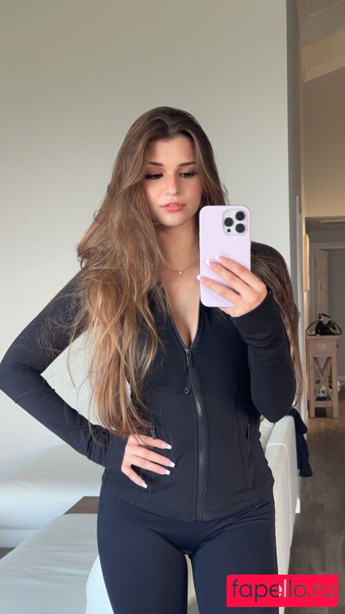 Brooke Monk Onlyfans Photo Gallery 