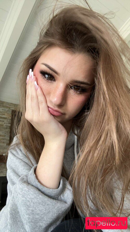 Brooke Monk Onlyfans Photo Gallery 