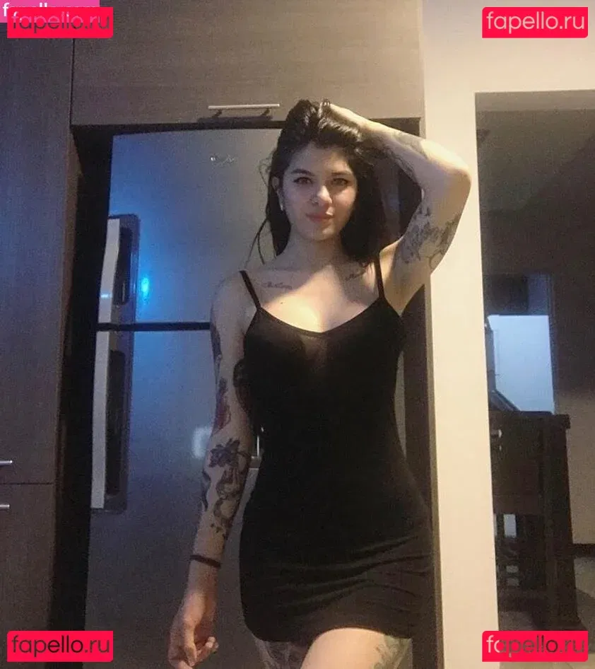 Paula Madrigal Onlyfans Photo Gallery 