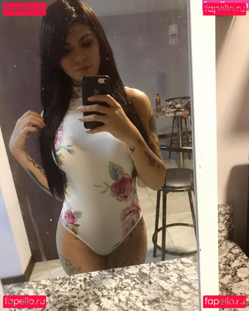 Paula Madrigal Onlyfans Photo Gallery 