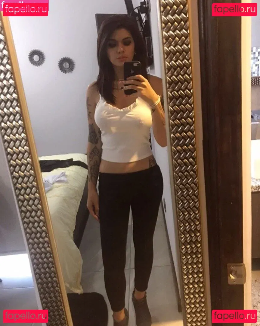 Paula Madrigal Onlyfans Photo Gallery 