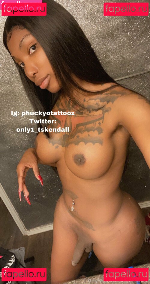 only1_tskendall / only1tskendall / phuckyotattooz Onlyfans Photo Gallery 
