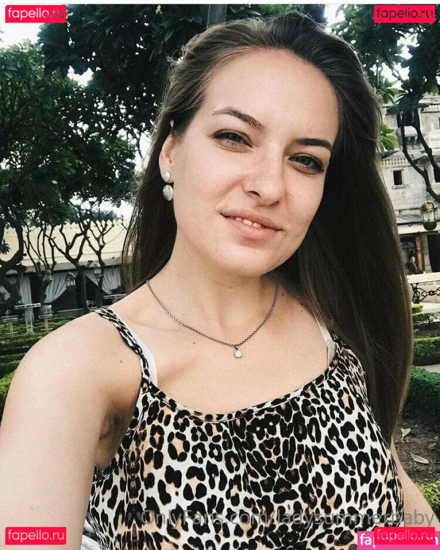 Crazy Layla Onlyfans Photo Gallery 