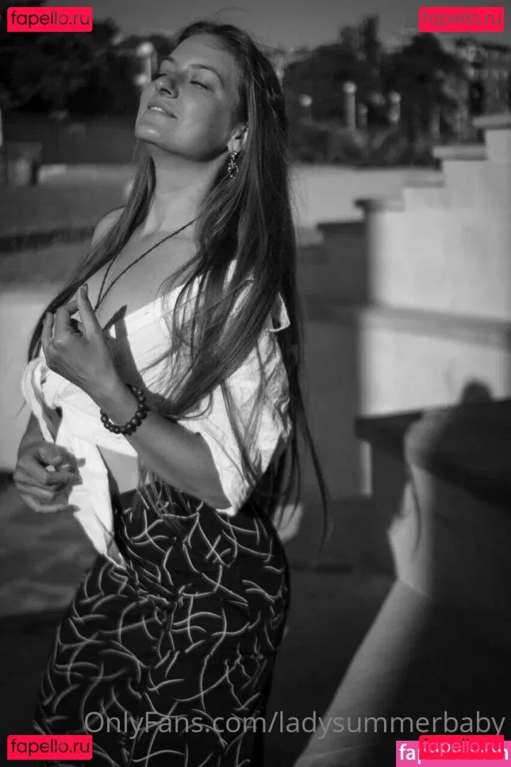 Crazy Layla Onlyfans Photo Gallery 