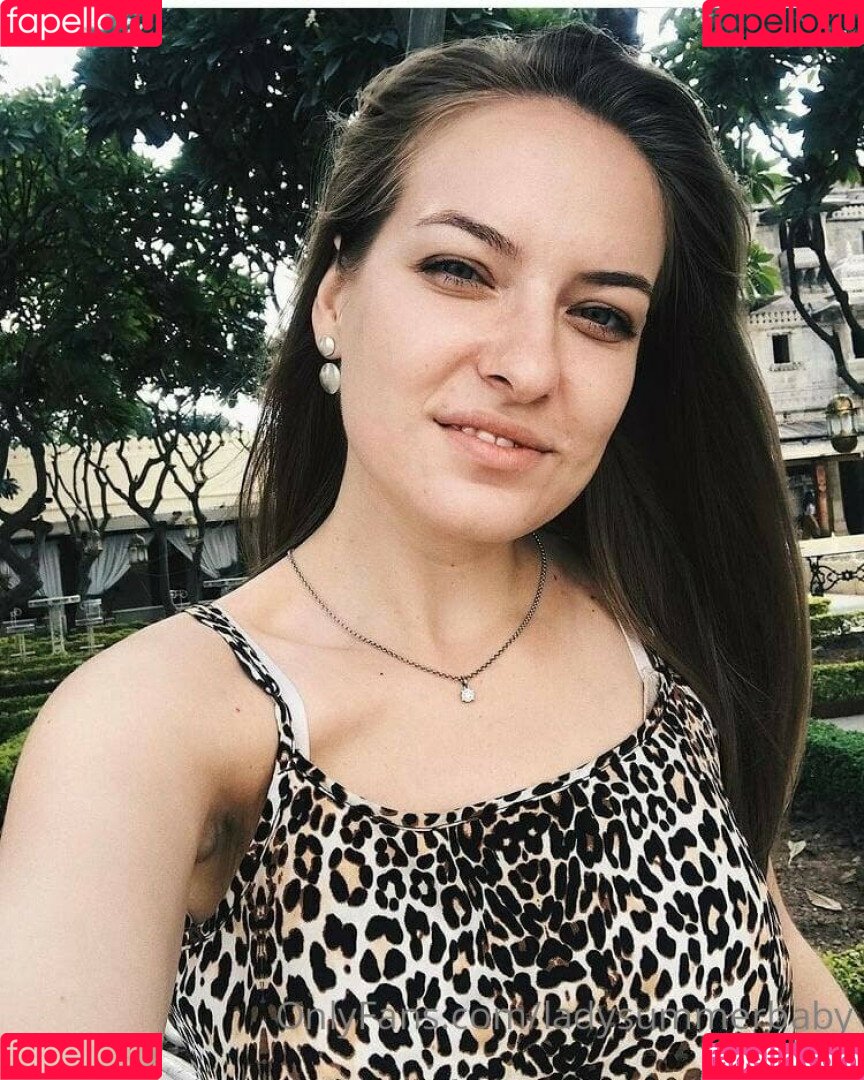 Crazy Layla Onlyfans Photo Gallery 