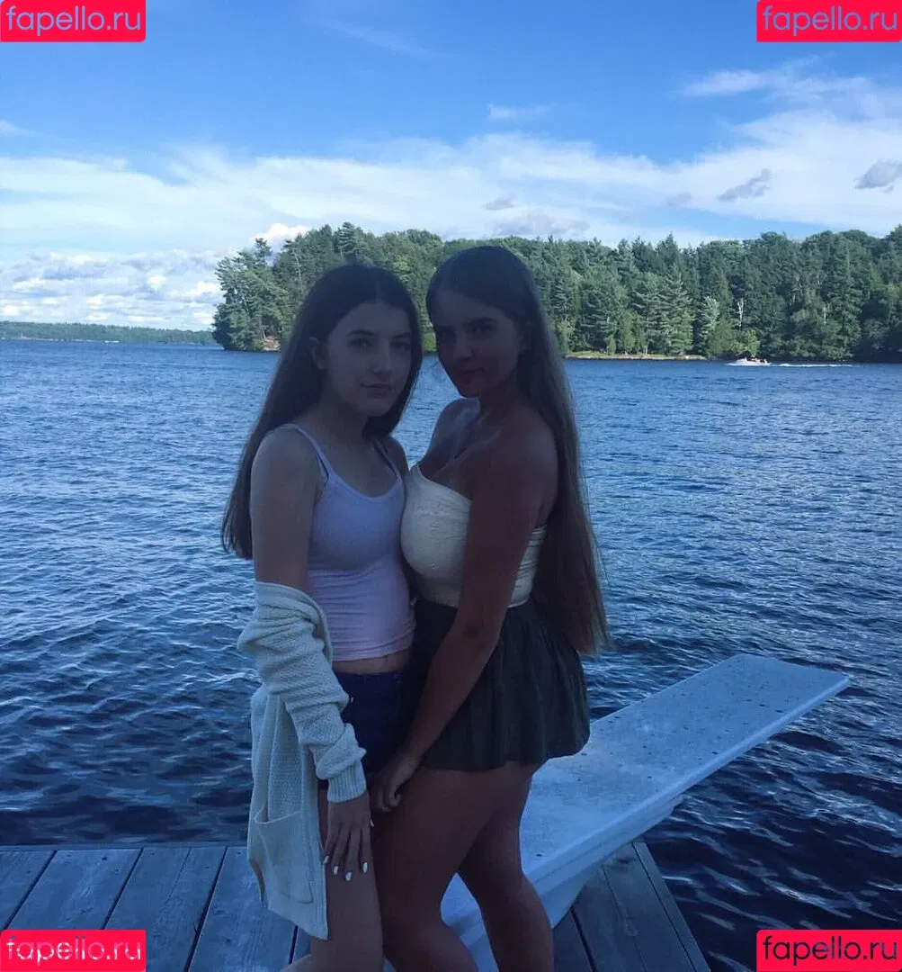 Elizabeth M Onlyfans Photo Gallery 