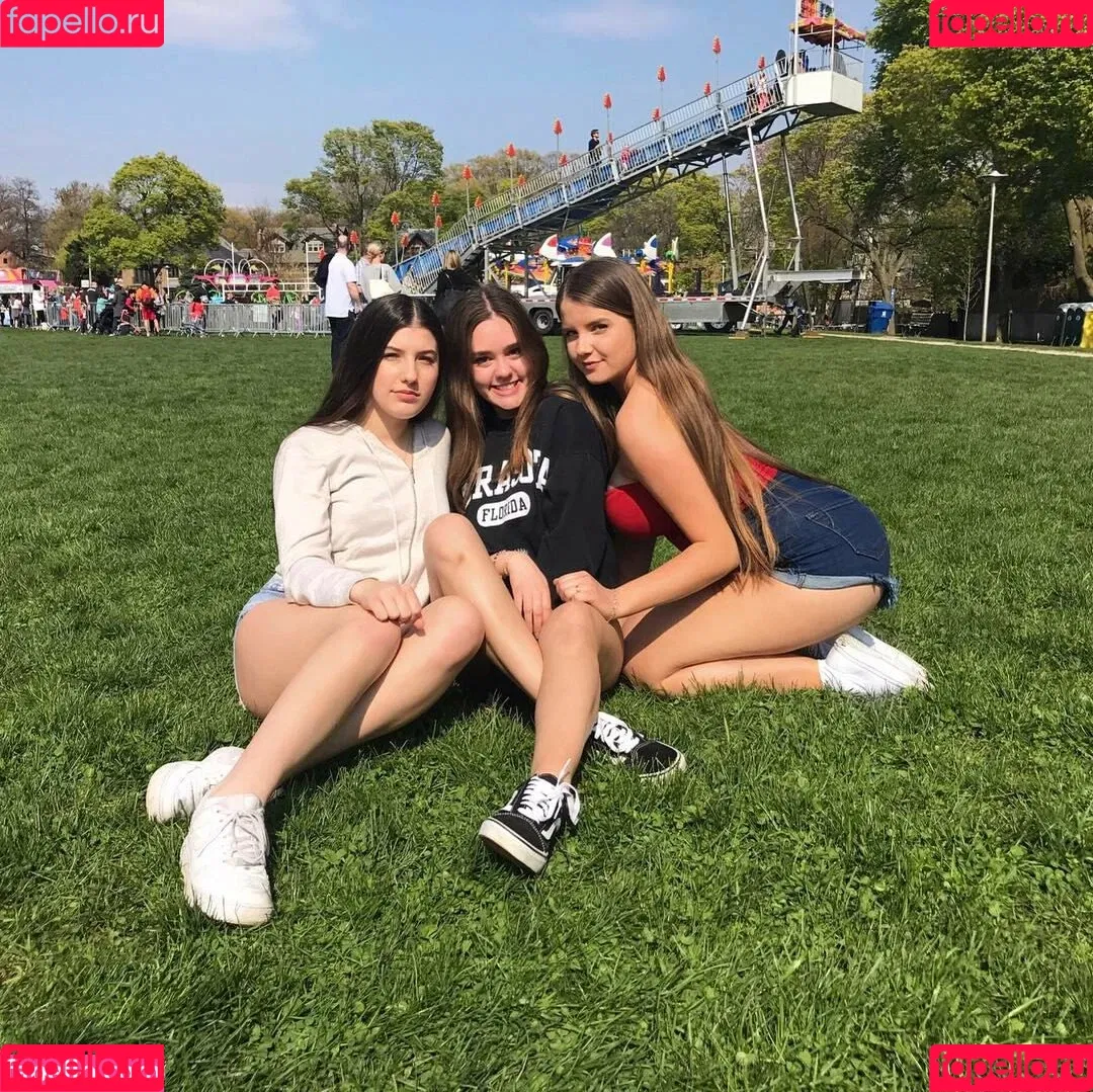 Elizabeth M Onlyfans Photo Gallery 