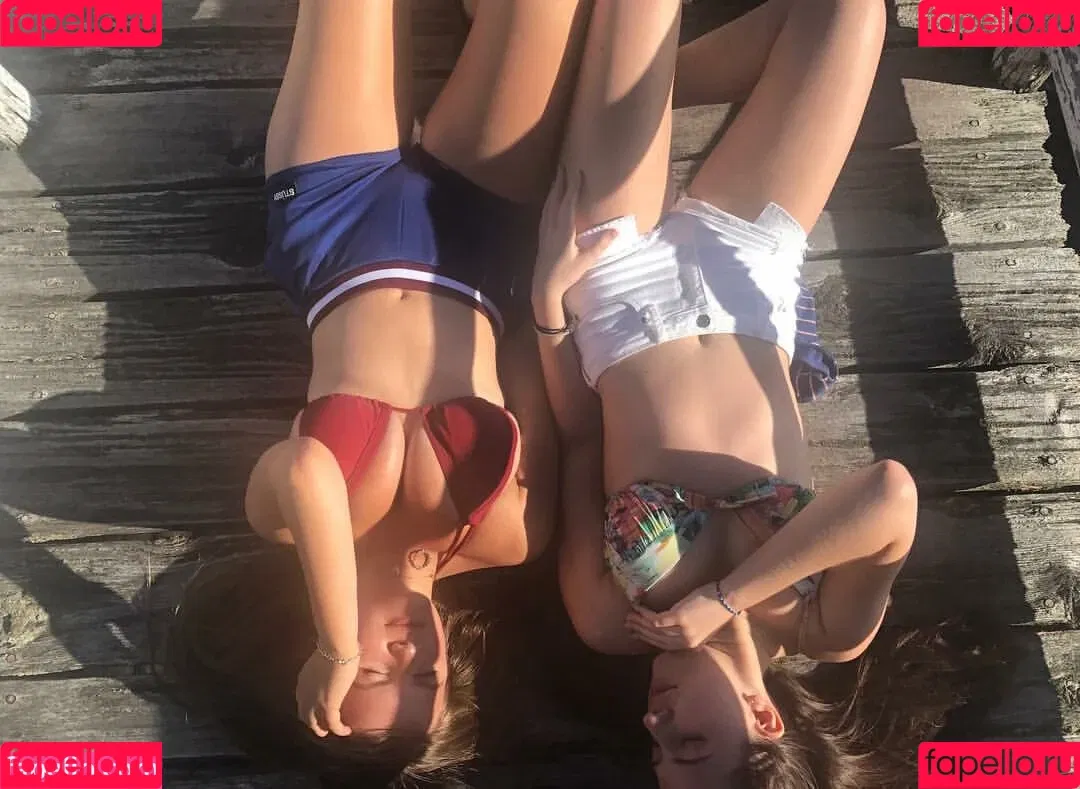 Elizabeth M Onlyfans Photo Gallery 
