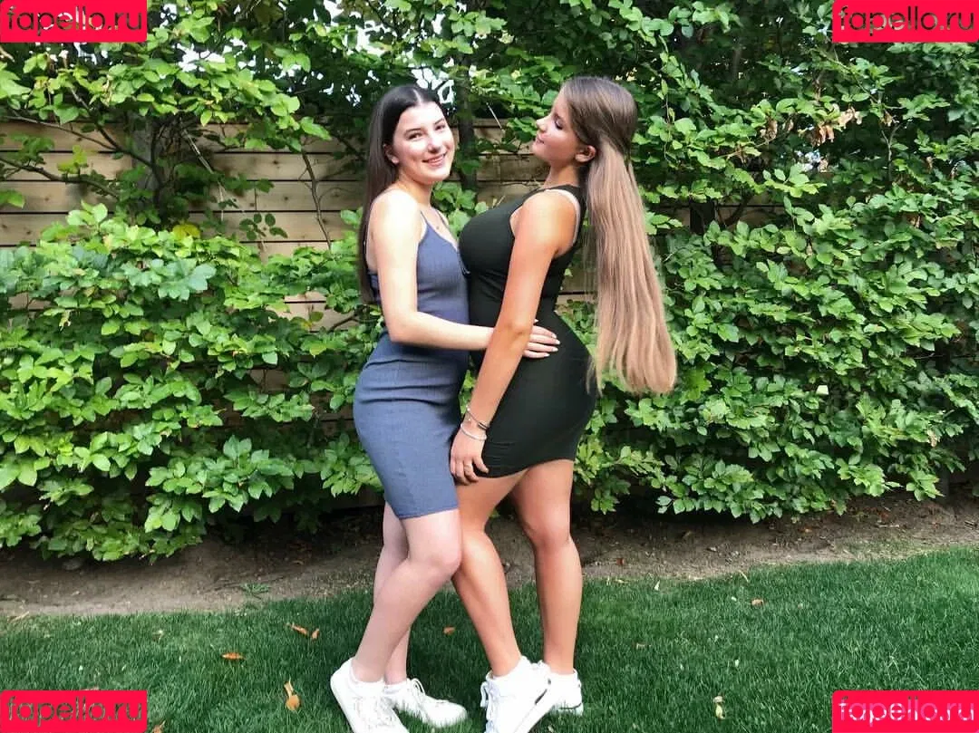 Elizabeth M Onlyfans Photo Gallery 