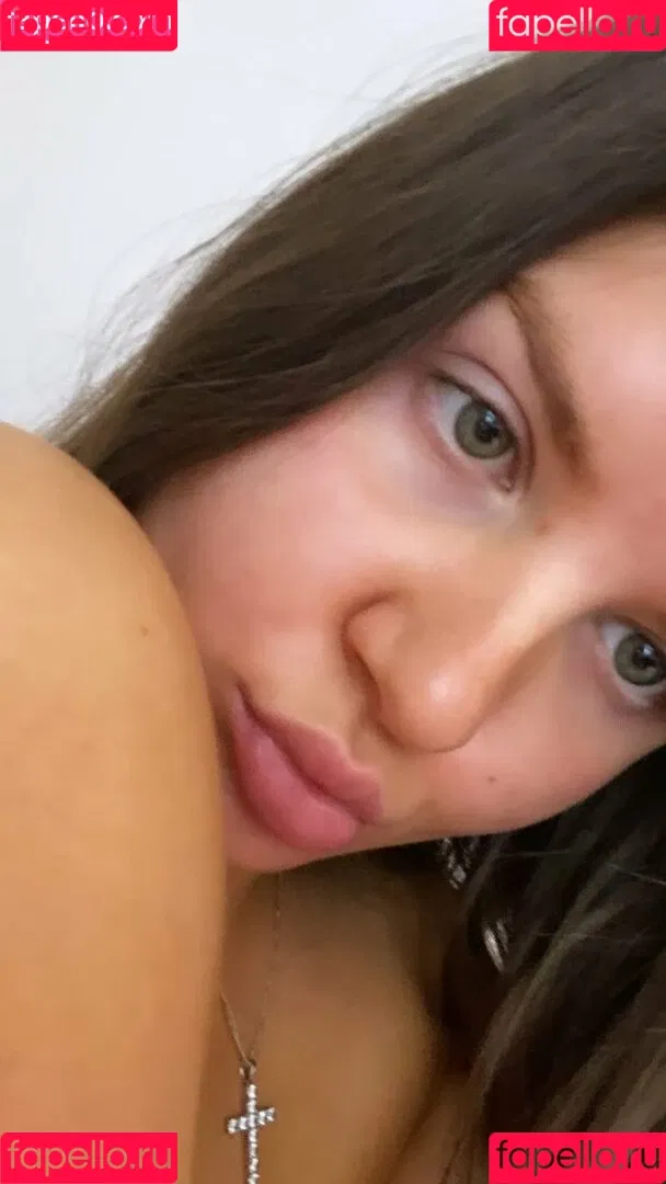 Elizabeth M Onlyfans Photo Gallery 