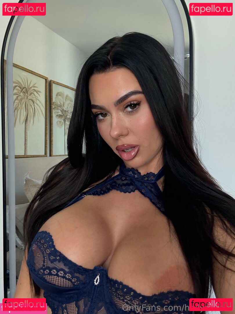 hollyrhodes / itshollyrhodes Onlyfans Photo Gallery 