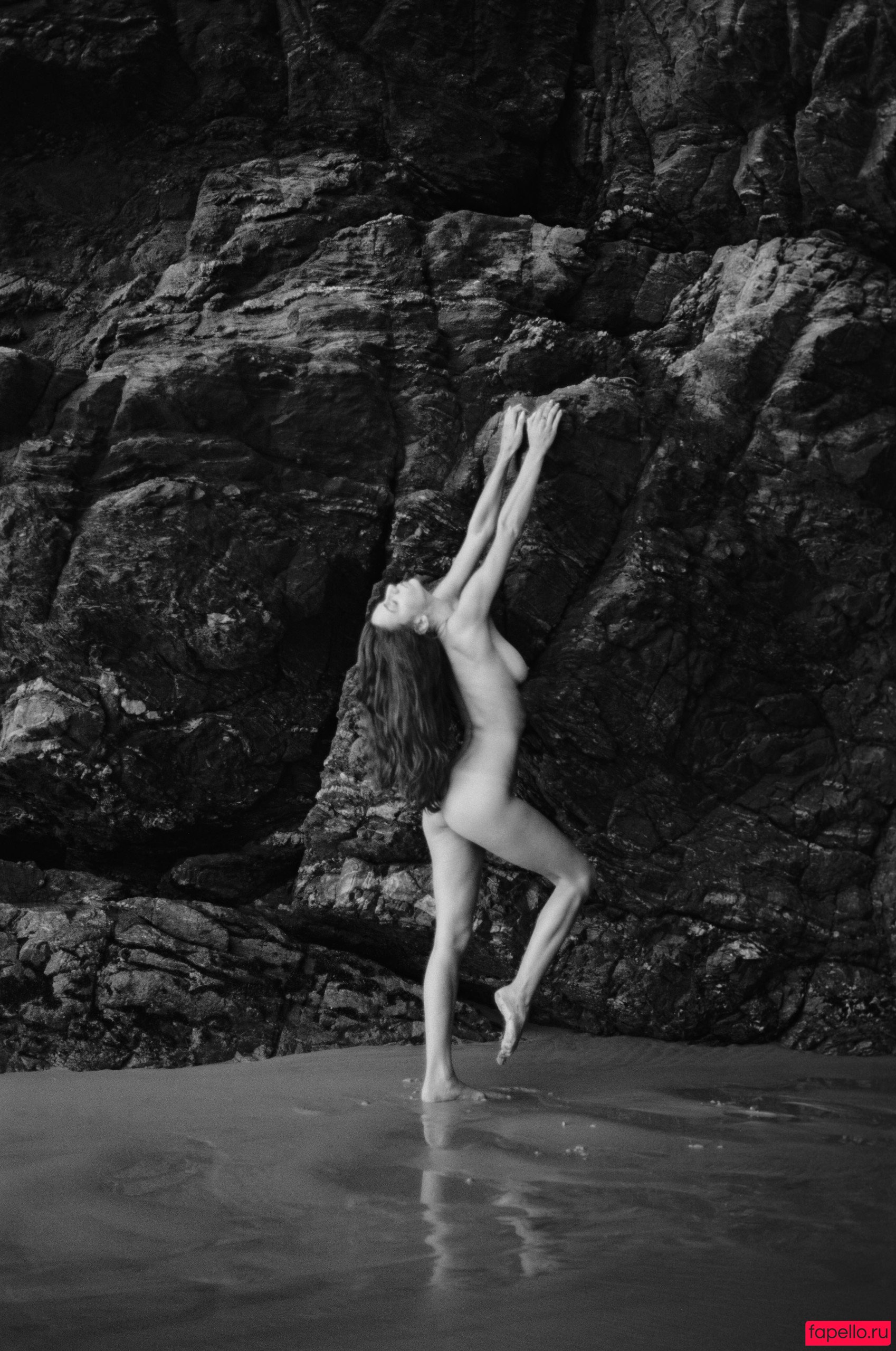 Isa Reda / isareda / queenreda Nude Onlyfans Photo 36
