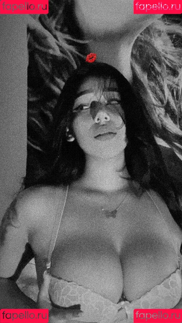 amywinos10 Onlyfans Photo Gallery 
