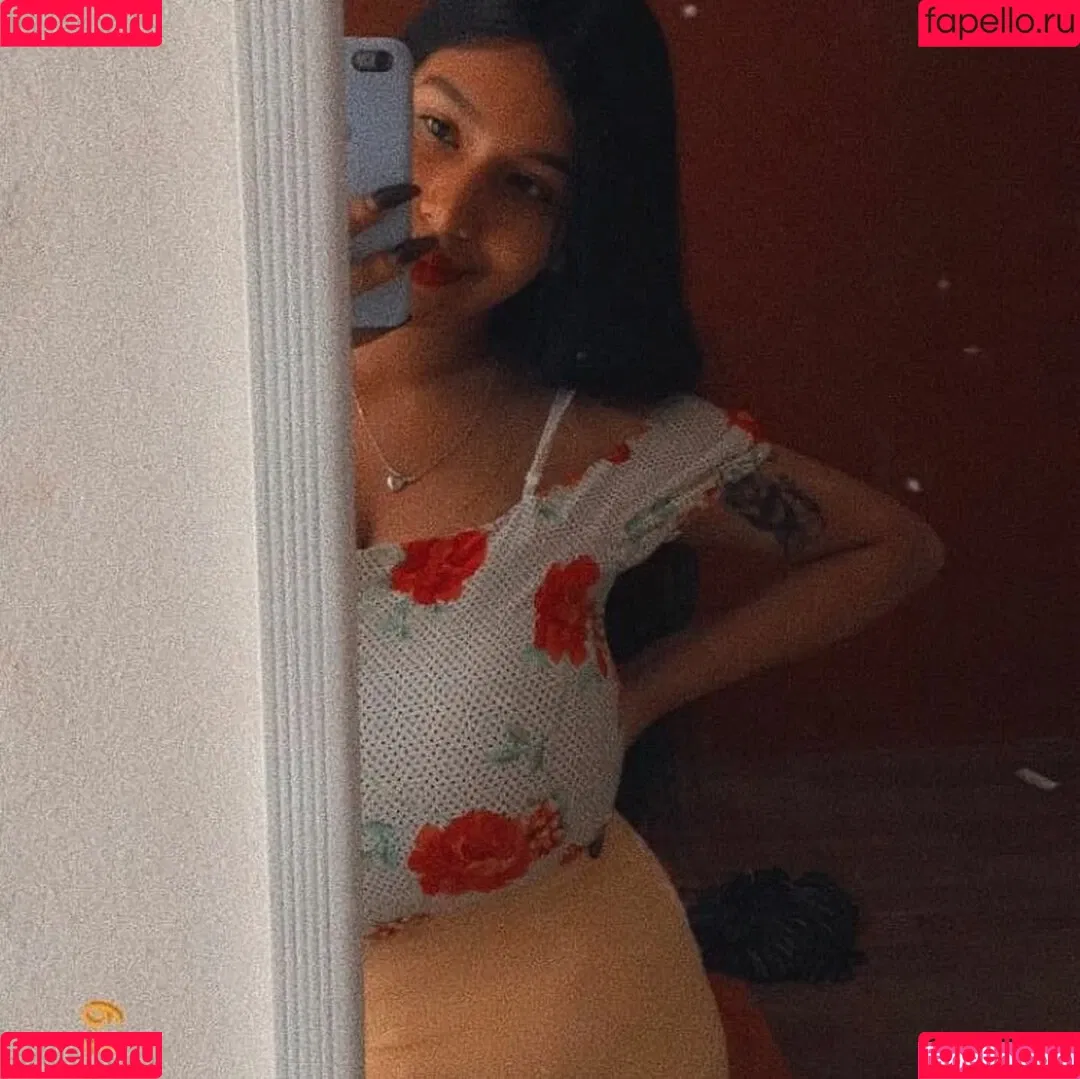 amywinos10 Onlyfans Photo Gallery 