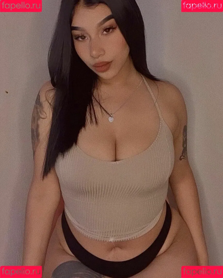 amywinos10 Onlyfans Photo Gallery 