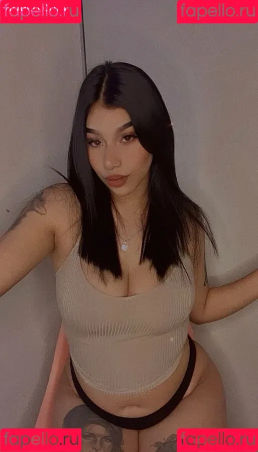 amywinos10 Onlyfans Photo Gallery 