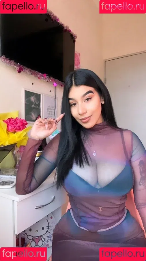 amywinos10 Onlyfans Photo Gallery 