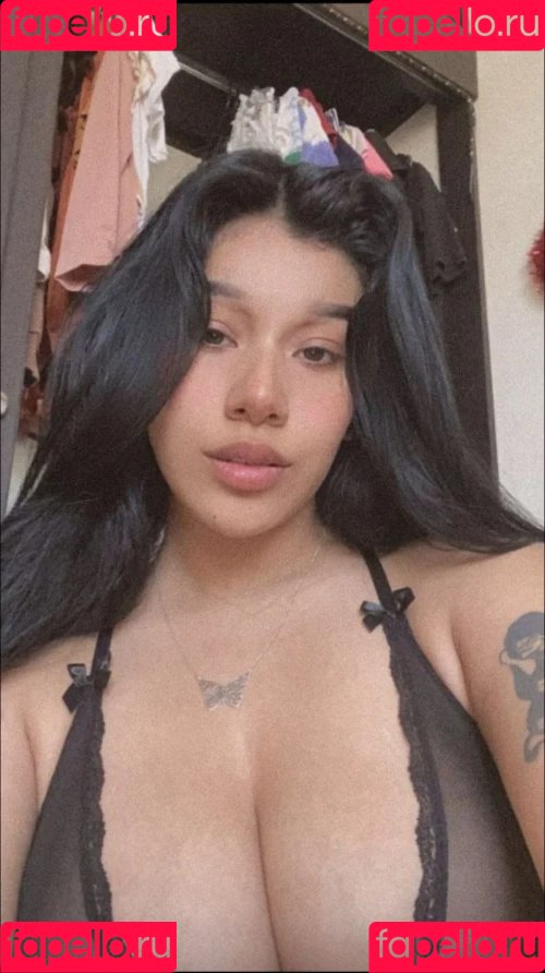 amywinos10 Onlyfans Photo Gallery 