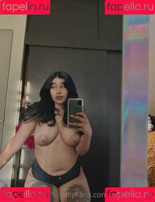 amywinos10 Onlyfans Photo Gallery 