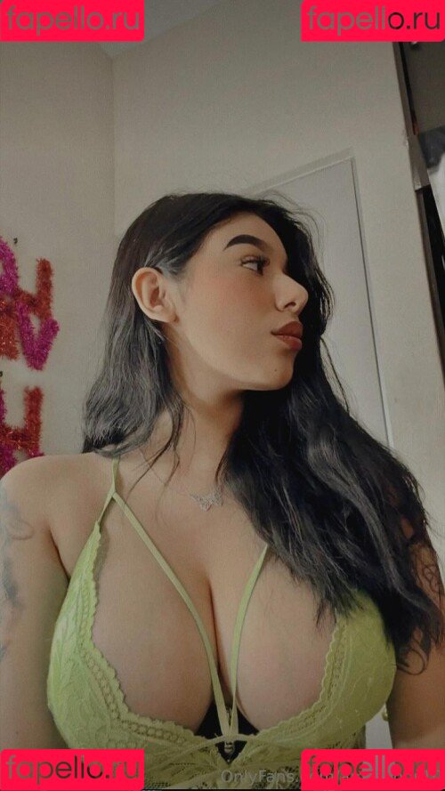 amywinos10 Onlyfans Photo Gallery 