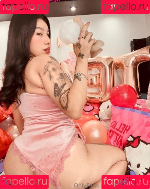 amywinos10 Onlyfans Photo Gallery 