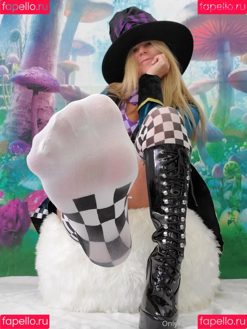 wonderfeetwoman Onlyfans Photo Gallery 