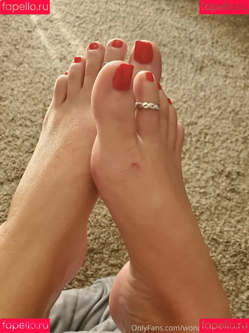 wonderfeetwoman Onlyfans Photo Gallery 