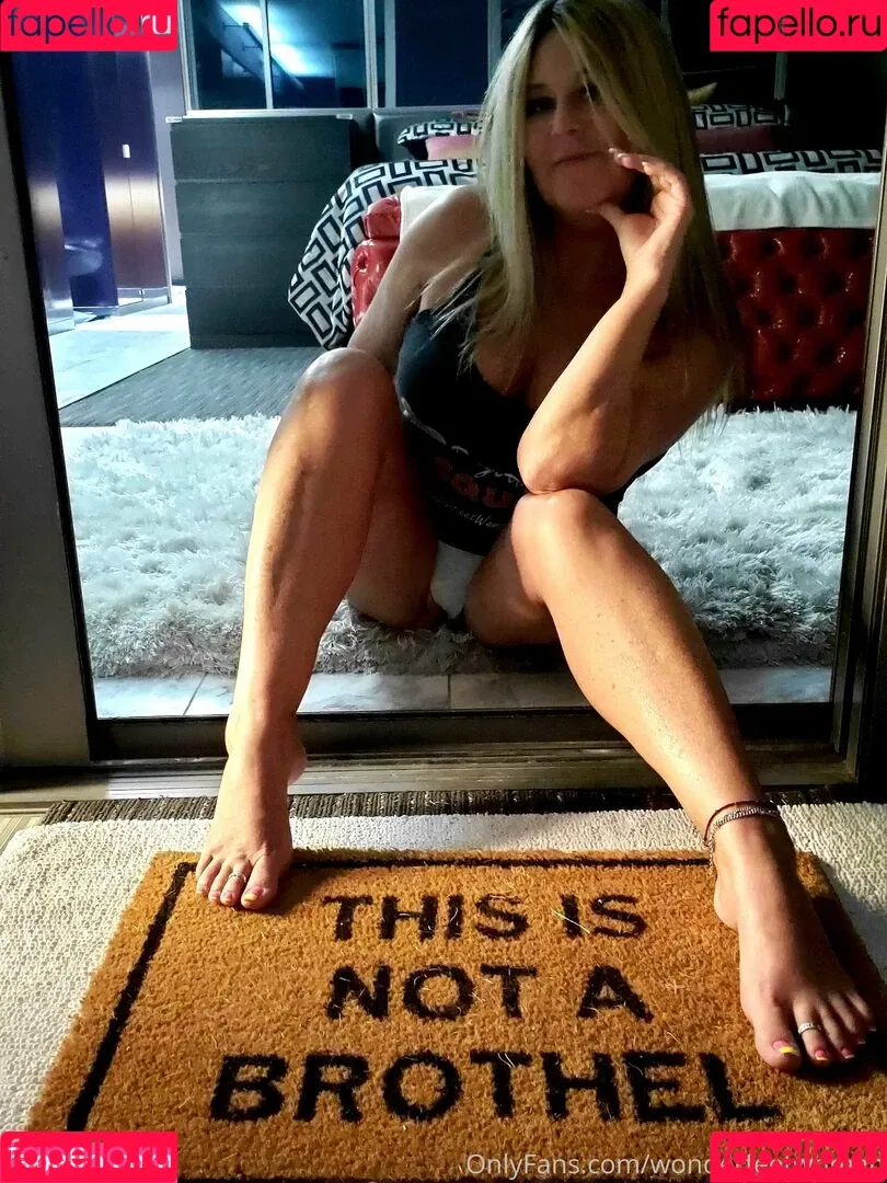 wonderfeetwoman Onlyfans Photo Gallery 