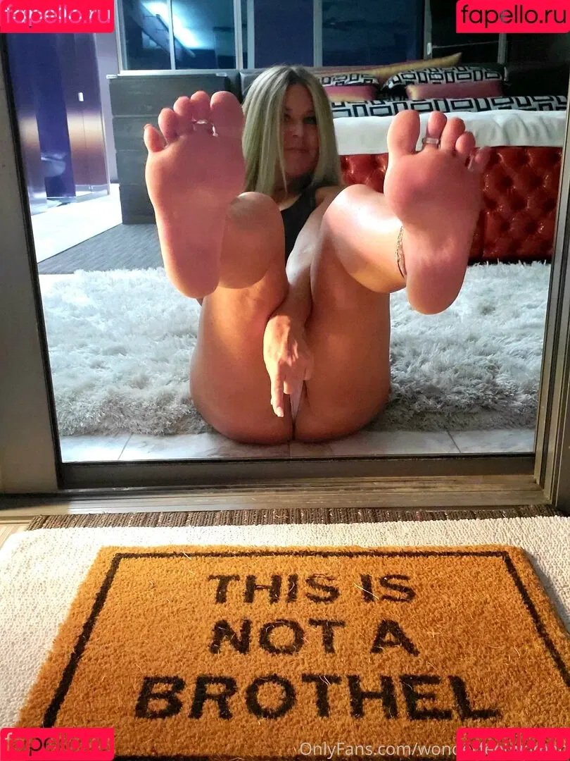 wonderfeetwoman Onlyfans Photo Gallery 