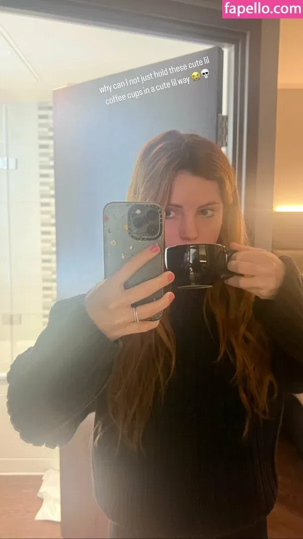 Sydney Sierota Onlyfans Photo Gallery 