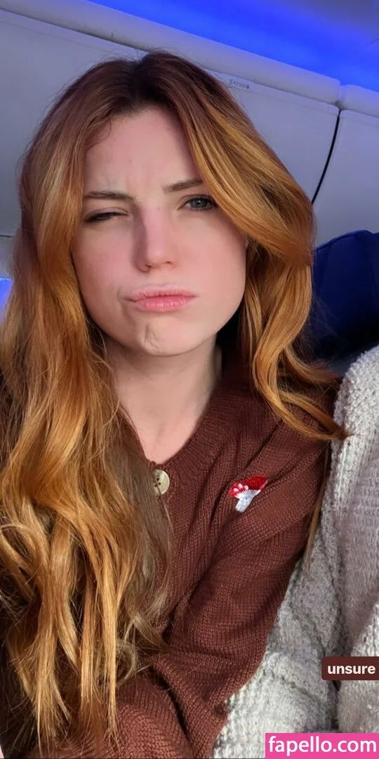 Sydney Sierota Onlyfans Photo Gallery 