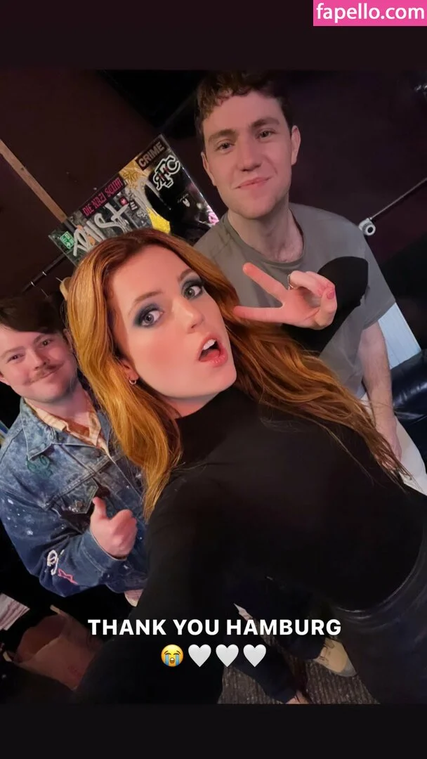 Sydney Sierota Onlyfans Photo Gallery 