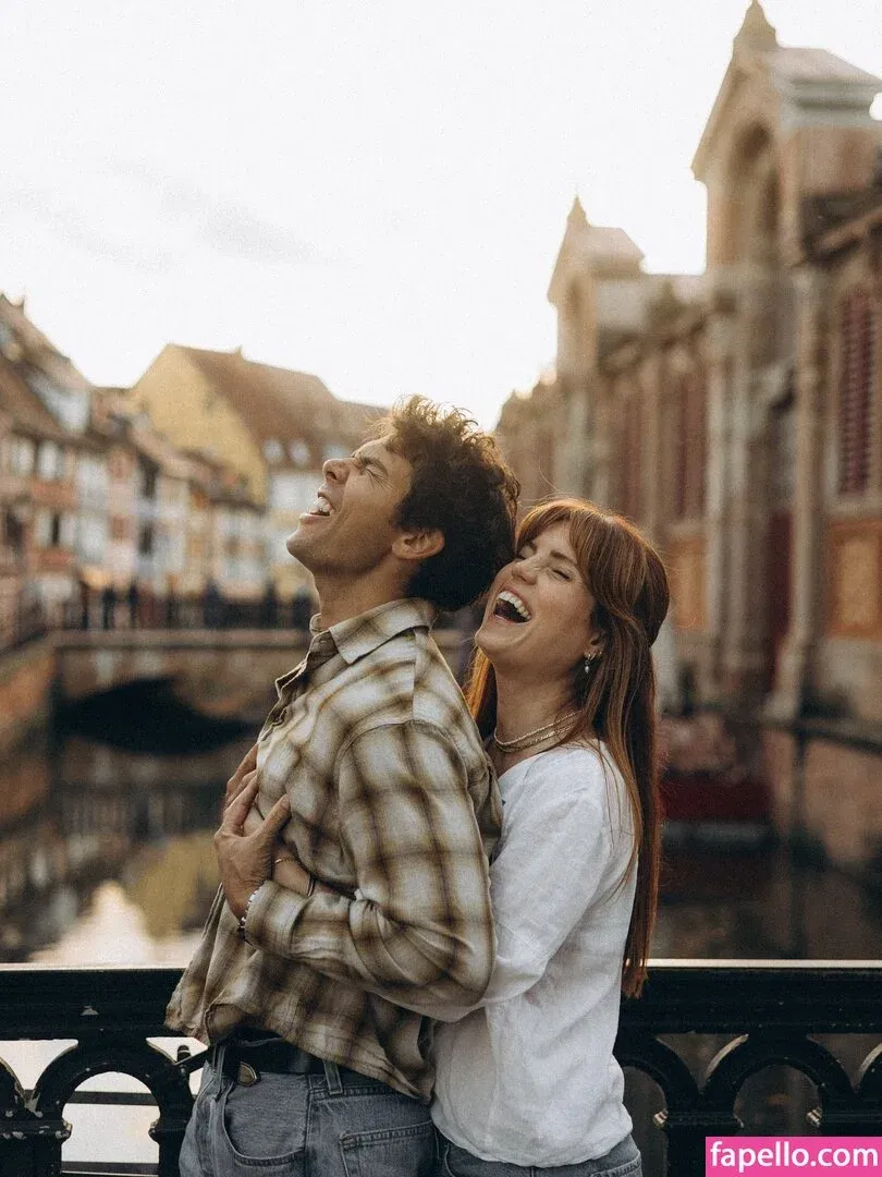 Sydney Sierota Onlyfans Photo Gallery 