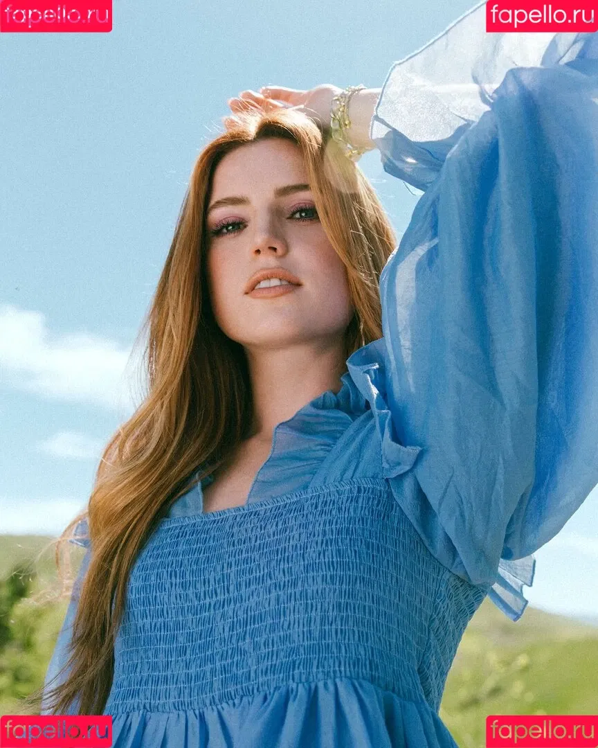 Sydney Sierota Onlyfans Photo Gallery 