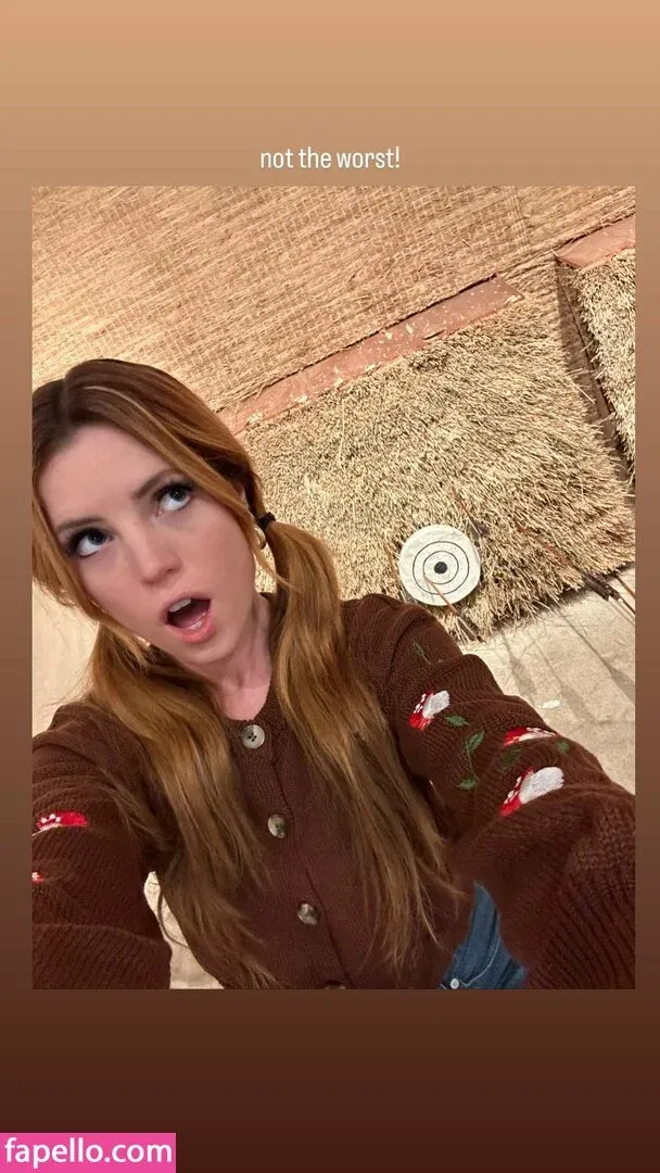 Sydney Sierota Onlyfans Photo Gallery 
